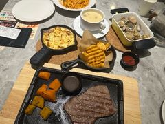 -必胜客(WOW南雄店)