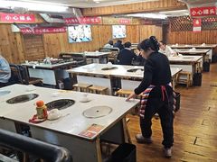 -老东镇啤酒屋海鲜加工·蒸汽海鲜·海鲜烧烤(台东店)