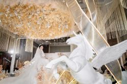 -红丝高端婚礼中心(旗舰店)