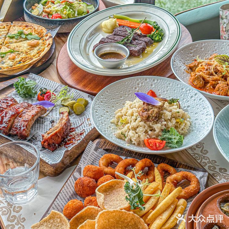 在武汉的绝美江景餐厅！