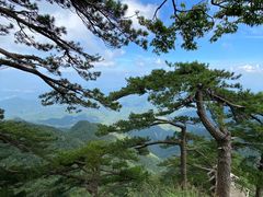 -罗田薄刀峰风景区