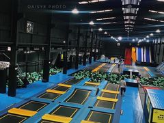 -Bounce Factory 反弹工厂蹦床公园(佛山店)