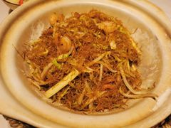 -巷子里小酒馆(繁荣路店)
