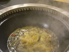 -锅老头海鲜铁锅炖