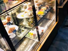 面包甜点陈列柜-星巴克(西安机场1店T3到达店)