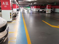 -金虹桥国际中心·停车场