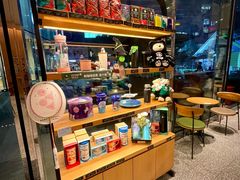-星巴克(上海长宁来福士1F店)