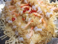 锅仔生焖虾-六合居·明厨亮灶餐厅(成双大道店)