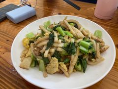 青菜肉丝炒年糕-嵊州小吃(萧山街店)