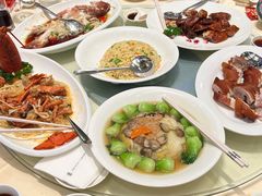 -深圳星河丽思卡尔顿酒店