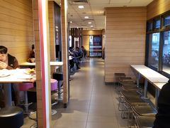 -麦当劳(江湾镇店)