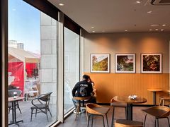 -星巴克臻选(嘉兴海宁银泰城店)