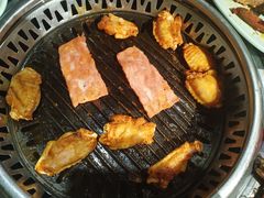 -釜御山海鲜烤肉火锅自助(新城市中心店)