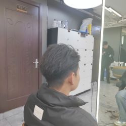 -藤野造型烫发染发