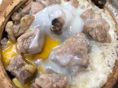 排骨滑鸡煲仔饭加蛋-兴记菜馆