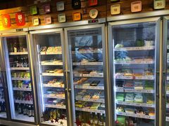 面包甜点陈列柜-四喜小胖·北京涮肉(五道营店)