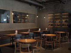 -三勾JJJ Burger&Coffee(梅溪湖店)