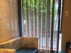 -辣螃铠盆盆蟹大排档(海昌店)