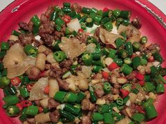 重庆尖椒鸡-禄鼎记·排队俩小时都要吃的酸菜鱼(石牌桥店)