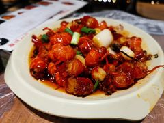 -巴厘龙虾·榜首油焖大虾(音乐学院·沿江酒馆店)