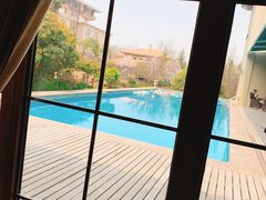 -芭东小镇温泉