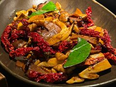 -Ameigo梅果·云贵川bistro(长宁来福士店)