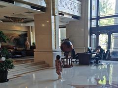 -碧中海汤泉汗蒸酒店