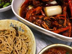-靓靓蒸虾(恩施新天地店)