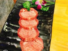 -唯成•韩国炭火烤肉 유성고기