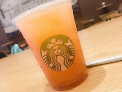 -星巴克(成都东站店)