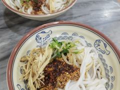 -再回首鸡肉米线(人民路一店)