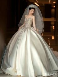 -PAI婚纱礼服设计馆【大牌租赁/高级定制】