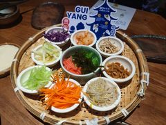 -包整·丝娃娃(一览甲秀楼风景店)