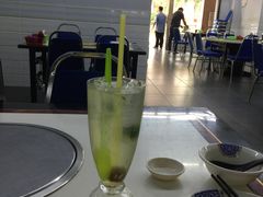 -量贩海鲜餐厅