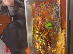 -鸣记脆皮烤鱼·海鲜烤鱼(马栏店)