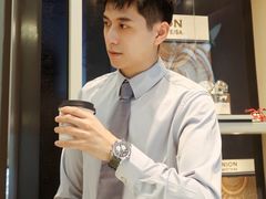 -亨得利钟表商店