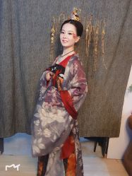 点击看大图 -九月鹰飞汉服摄影工作室