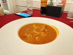 罗宋汤和沙拉~-红房子西菜馆(淮海中路店)