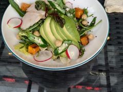 牛油果秋葵烧鸡沙拉-COMMUNE幻师(五角场店)