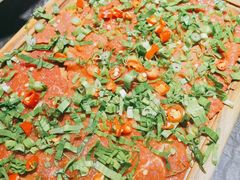 绝代双椒小嫩牛-热火朝天鲜切牛肉火锅(南强街巷店)