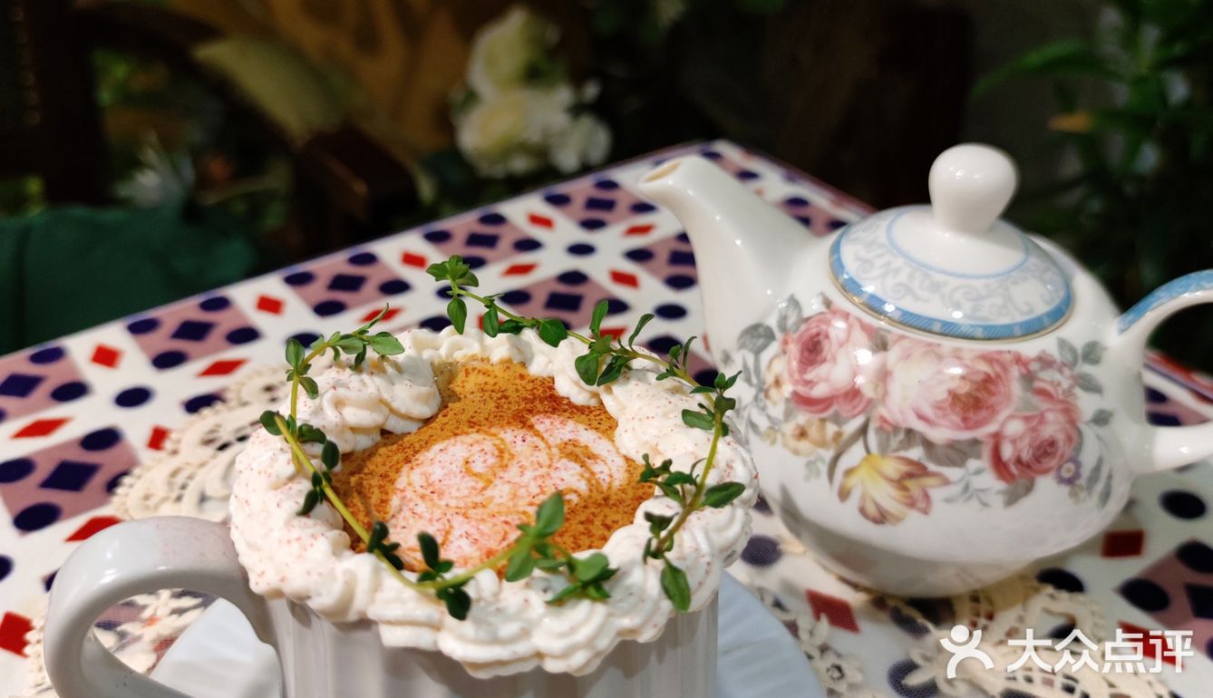 本以为的颜值控?竟是细节专业户[机智]