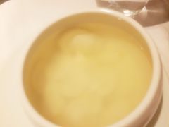 乌鱼蛋汤-悦融琥珀·京鲁菜·海味珍品(西单店)