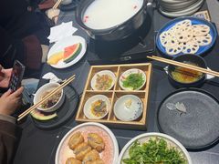 -牛牛和牛海鲜粥底火锅(长虹国际城店)