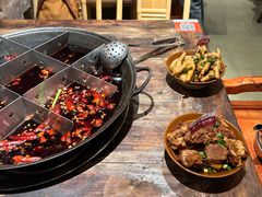 -周小明火锅(黑金冠社区店)