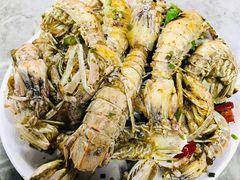 -亚龙湾8号(丁村万人海鲜广场店)
