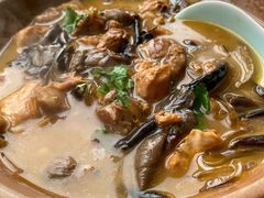 小鸡炖榛蘑-止观小馆·辽河口渔家菜(王府井店)
