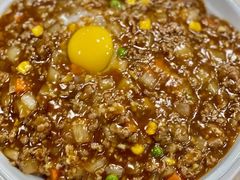 窝蛋牛肉饭-喜莲咖啡
