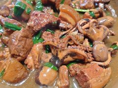 八爪鱼炖红烧肉-真味海鲜坊
