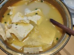 -关东小磨东北菜(上海长风大悦城店)