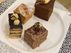 -西藏饭店·亚克·食光自助餐厅(文殊院店)